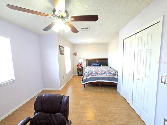 Building Photo - 2405 Placid Way
