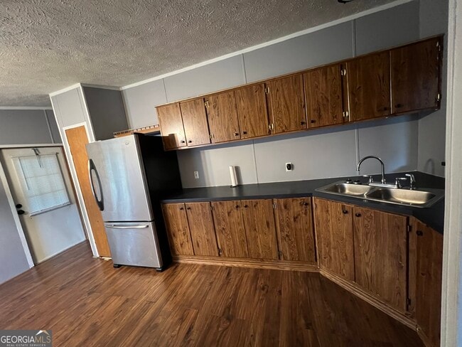 Building Photo - 481 Prather Bridge Rd