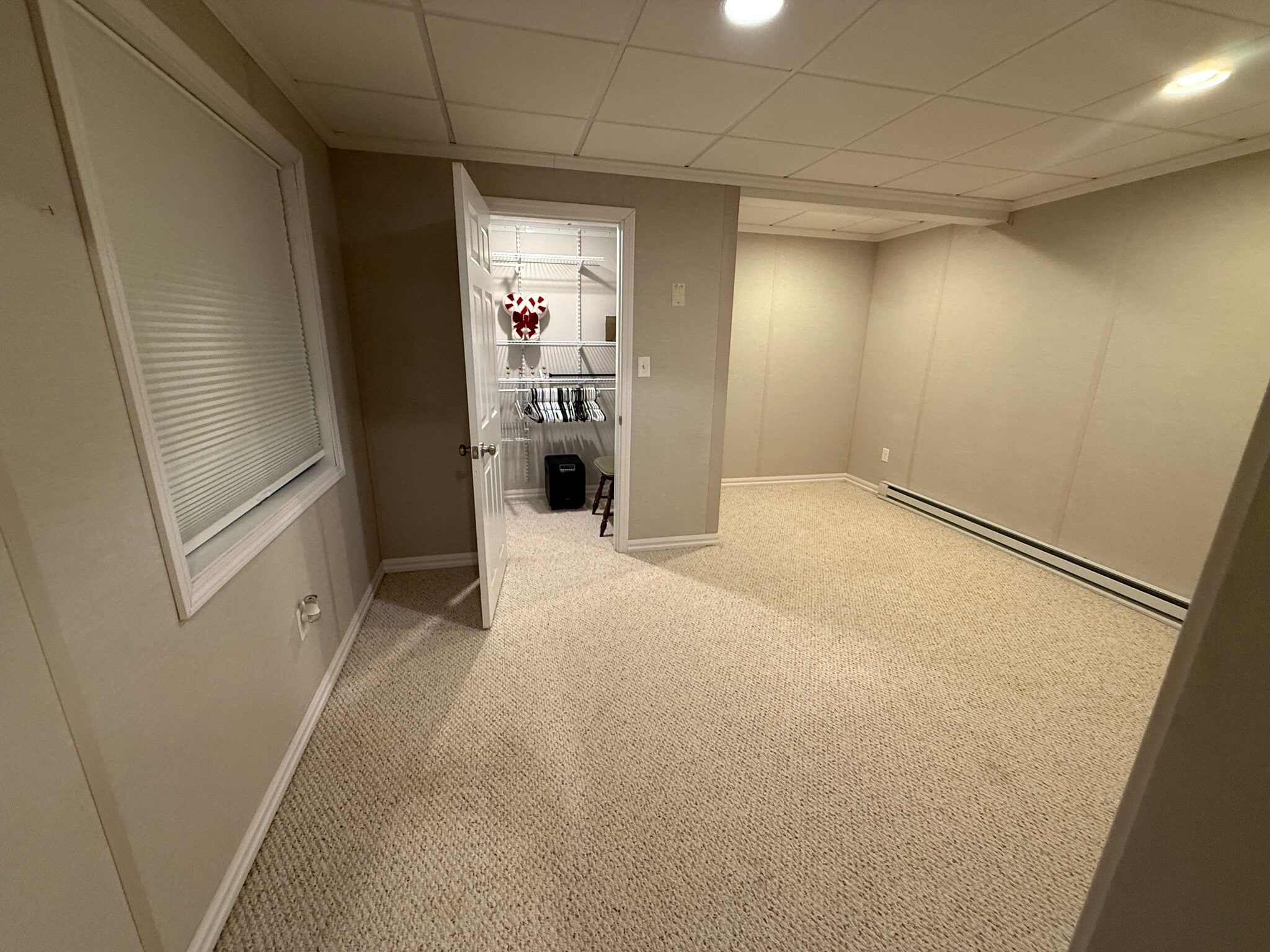 Building Photo - 5 Ravine St