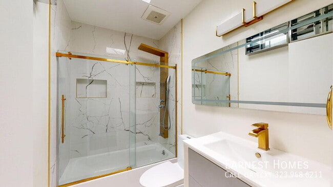 Building Photo - 14335 Huston St