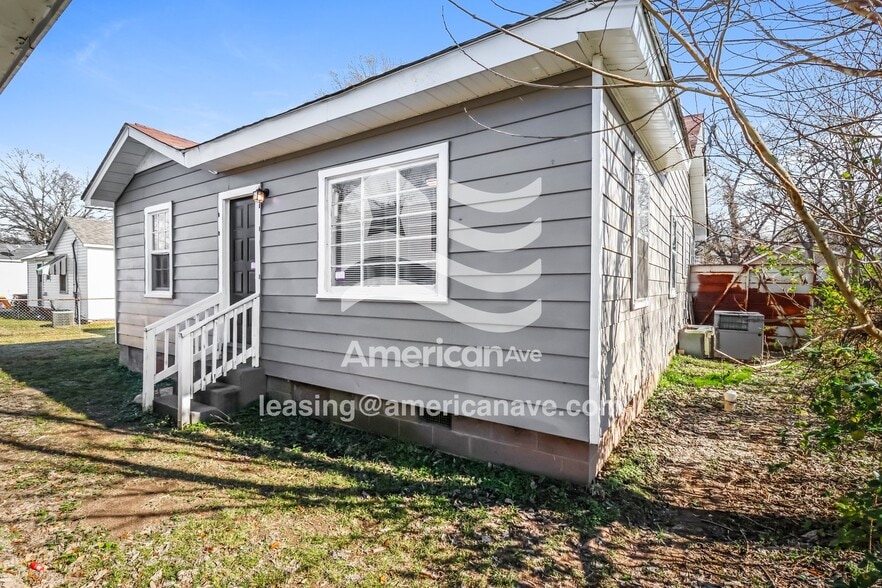 Building Photo - 307 Water St