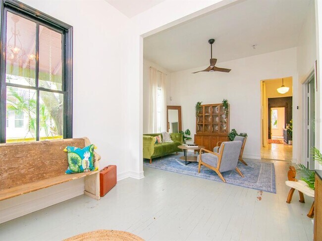 Building Photo - 2302 N Morgan St