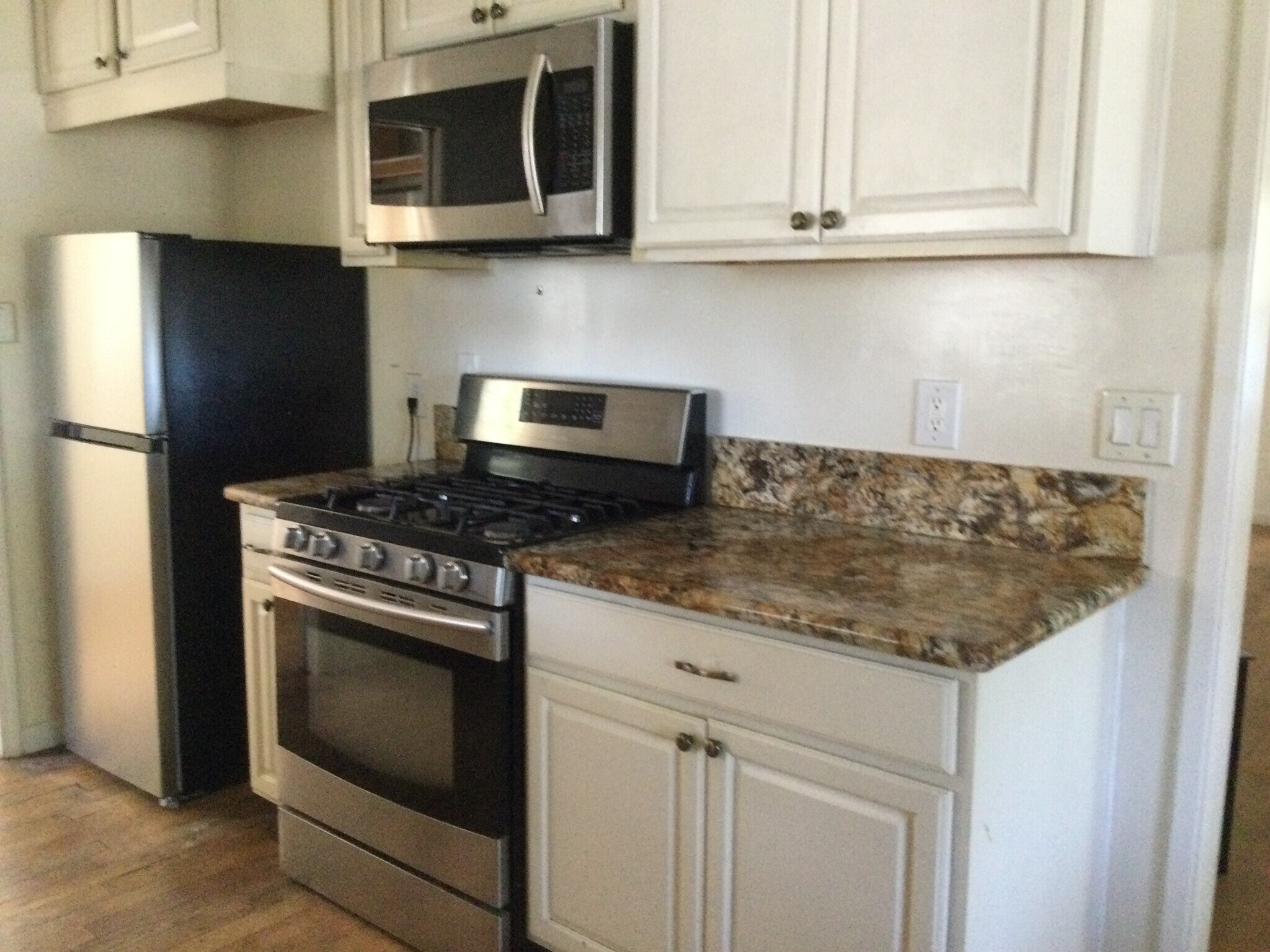 Building Photo - 20957 Community St