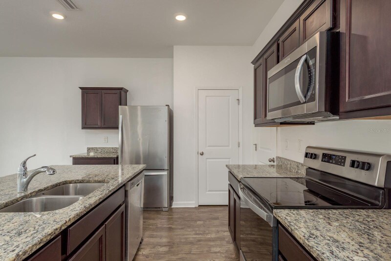 Building Photo - 34855 Daisy Meadow Loop