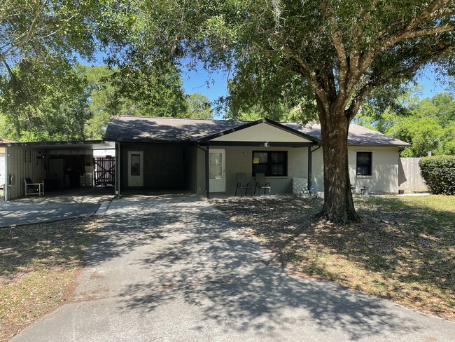 Primary Photo - 8049 Simmons St
