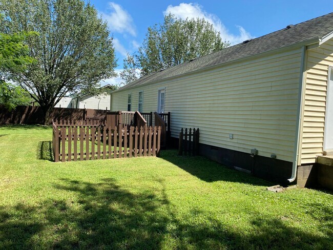 Building Photo - Coming soon-Early June. Remodeled ranch at...