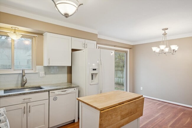 Building Photo - 4254 Halkirk Dr