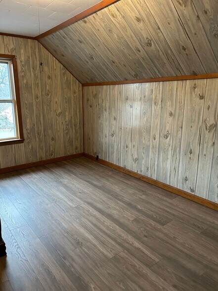 Building Photo - 24 Roper St