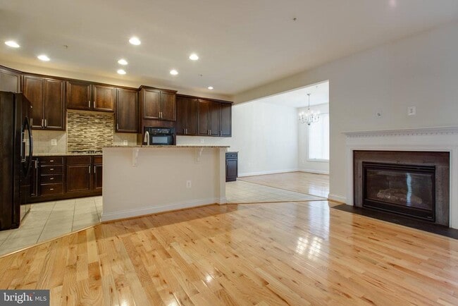 Building Photo - 2247 Brimstone Pl