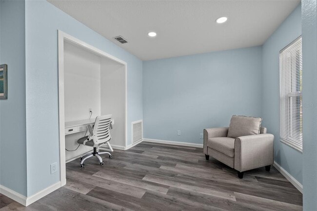 Building Photo - 2832 47th Ave S