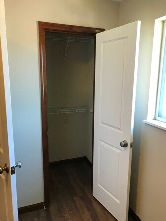 Building Photo - 2115 N Center St