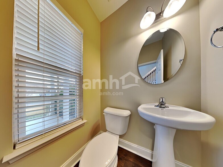 Building Photo - 7817 Magellan Dr