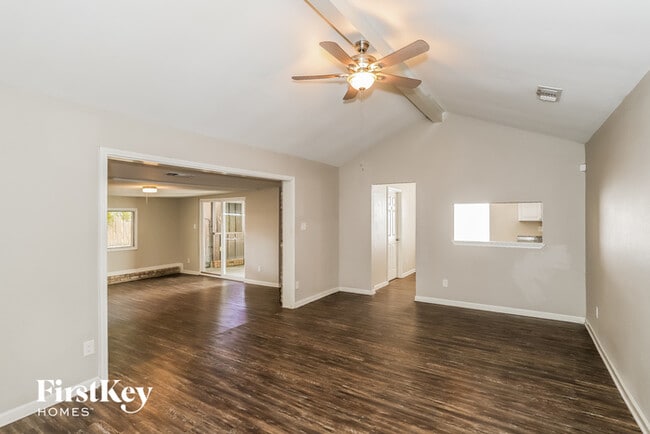 Building Photo - 4908 Meadowlark St