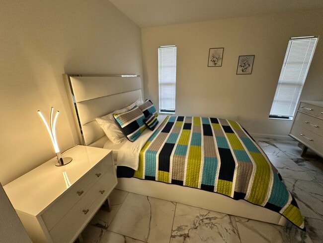 Building Photo - 188 Boundary Blvd