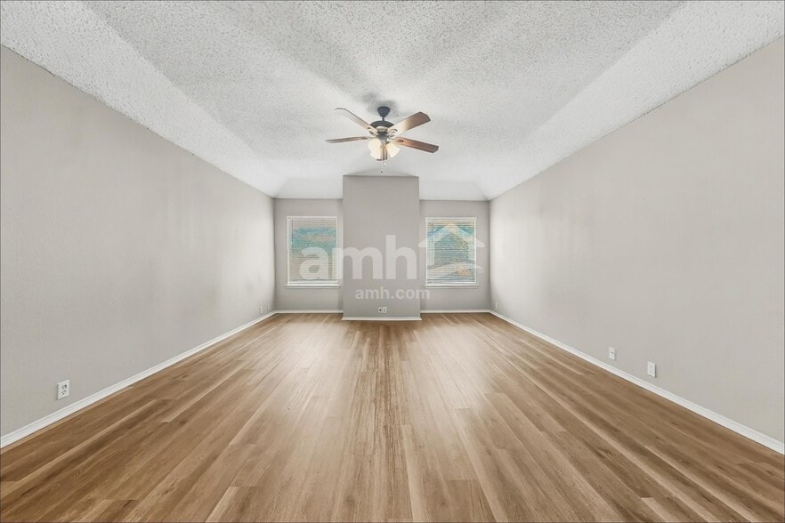 Building Photo - 7808 Orland Park Cir
