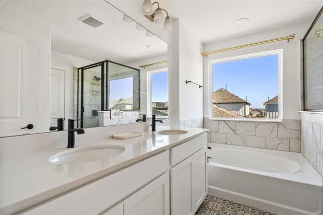 Building Photo - 304 Regatta Trl