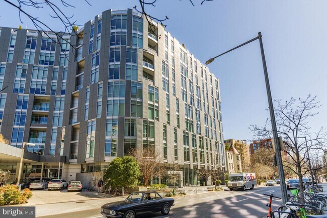 Building Photo - 1177 22nd St NW