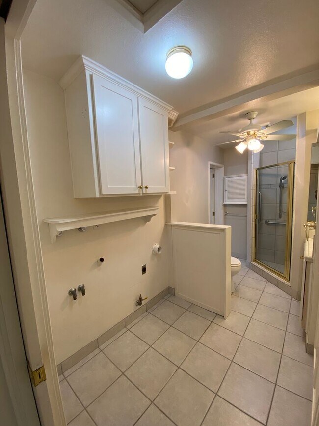 Building Photo - Spacious home in Green Acres coming soon!