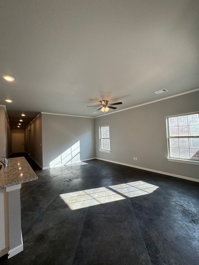 Building Photo - Brand New Construction 4/2/2 Beacon Pointe...