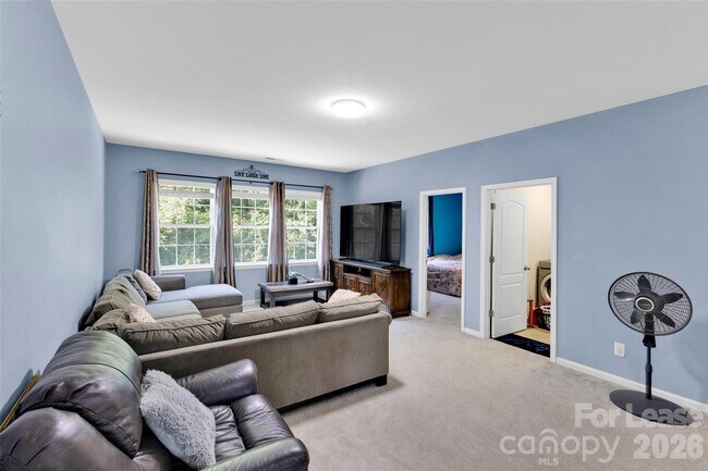 Building Photo - 9312 Ardrey Woods Dr