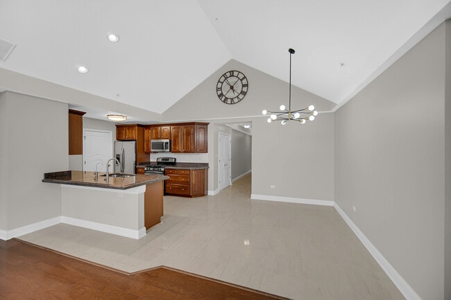 Building Photo - 9400 S 79th Ave