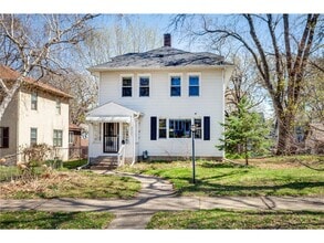 Building Photo - 3521 Girard Ave S