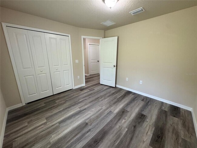 Building Photo - 6344 N Matheson Dr