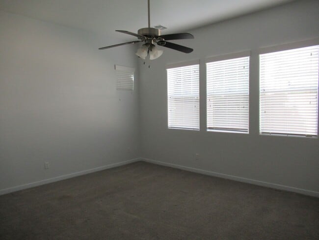 Building Photo - MULBERRY