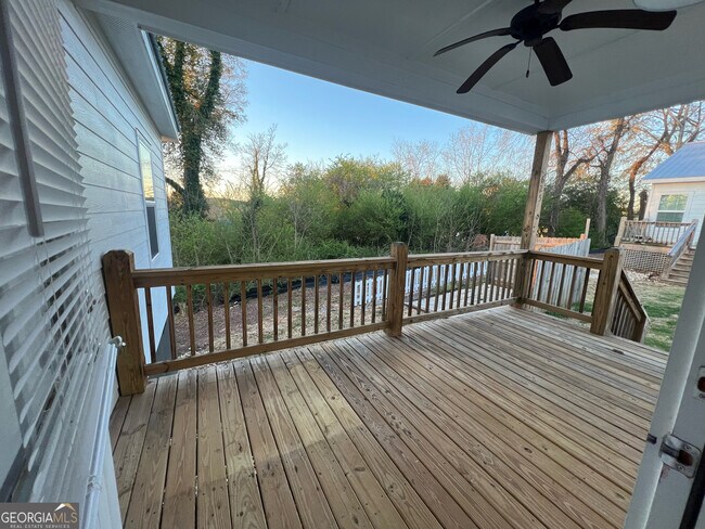 Building Photo - 626 Liberty Pk Dr