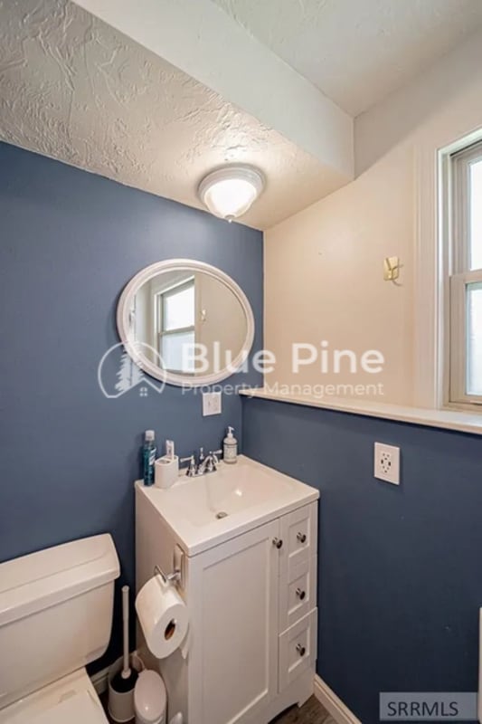 Building Photo - 648 Buckboard Ln