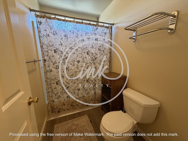 Building Photo - Beautiful 4 Bedroom Home in Carson City