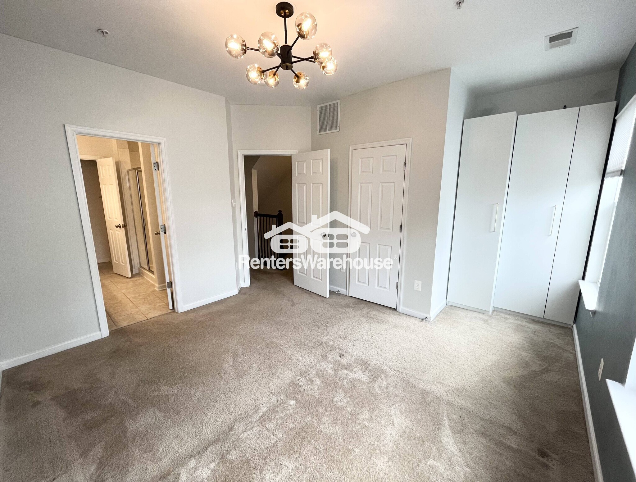 Building Photo - 12504 Rustic Rock Ln