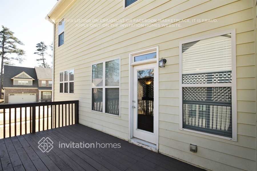 Building Photo - 1458 Sparkling Cove Dr