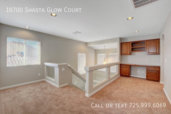 Building Photo - 10700 Shasta Glow Ct