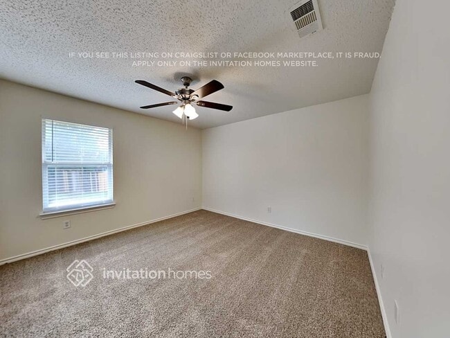Building Photo - 8418 Sailors St