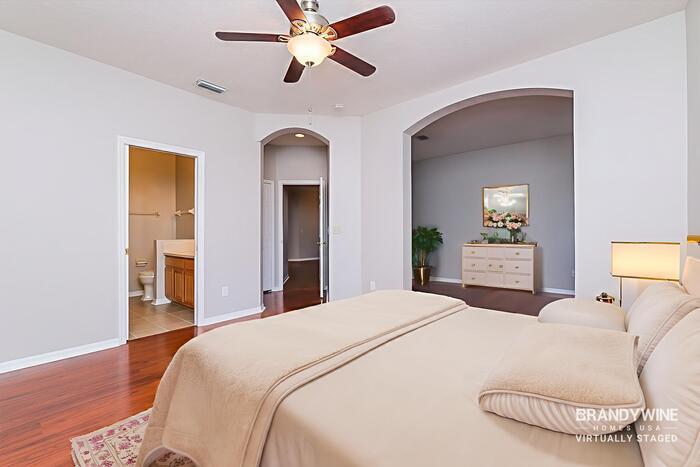 Building Photo - 747 Star Pointe Dr