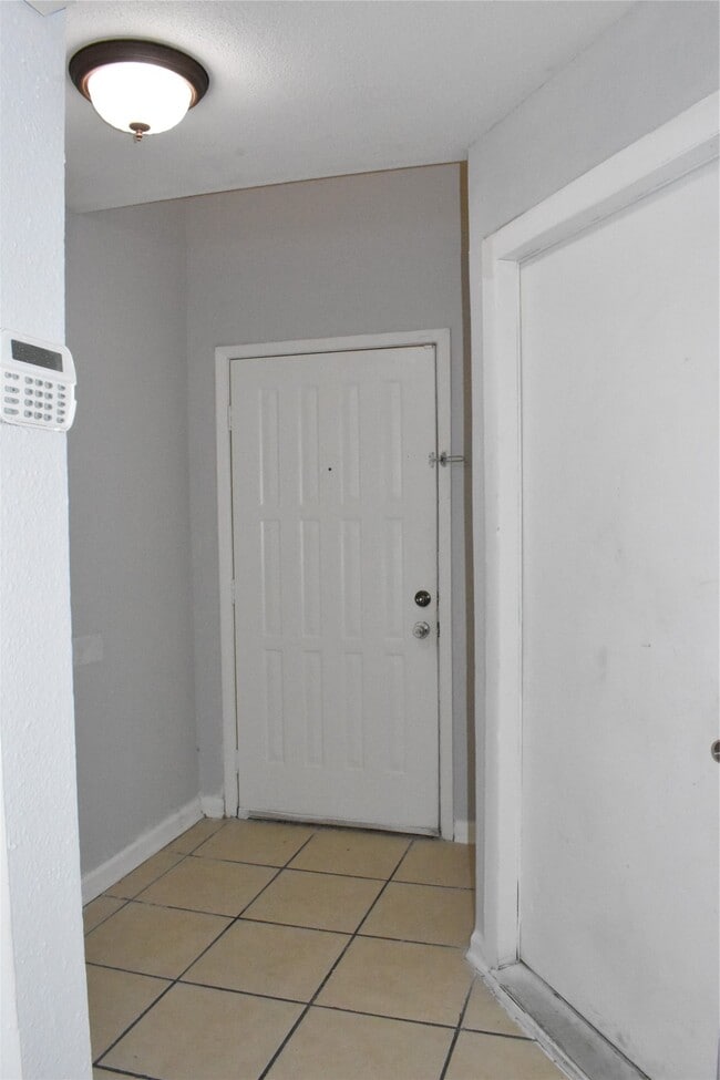 Building Photo - 11411 Harwin Dr.