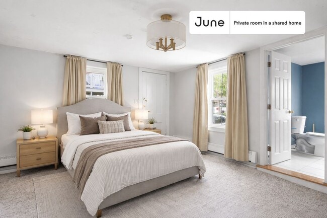 Building Photo - 12a Greylock Rd