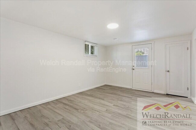 Building Photo - 2711 Gramercy Ave