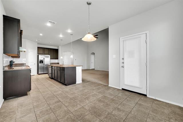 Building Photo - 8217 Spruce Meadows Dr