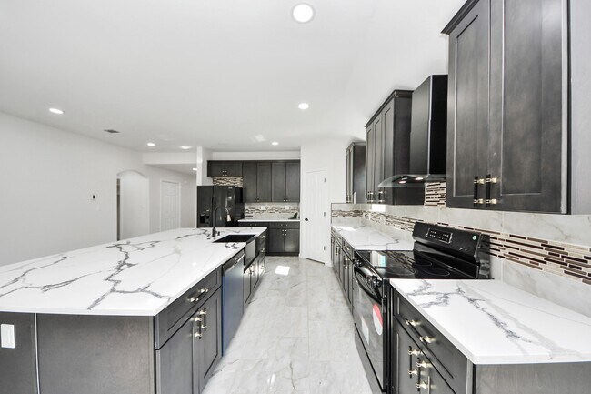 Building Photo - 51 Rd 5214