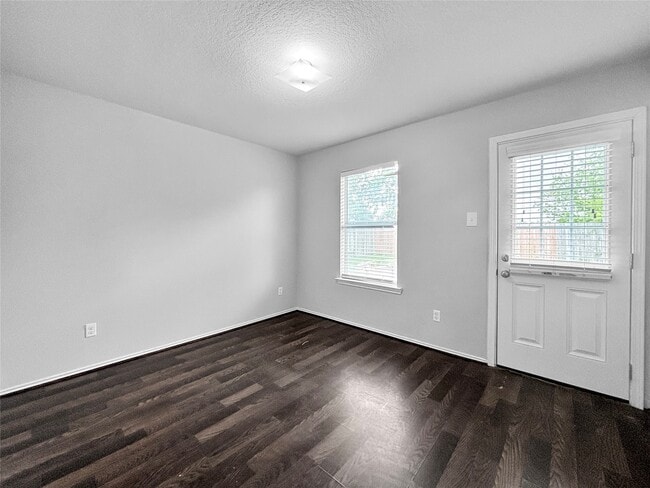 Building Photo - 3503 Apache Meadows Drive