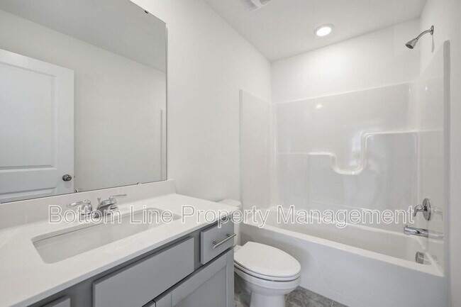 Building Photo - 2308 Oakwood Mdws Ct