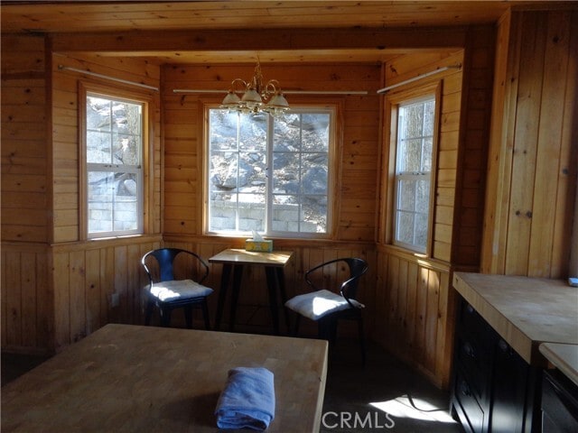 Building Photo - 24071 Fern Glen Rd