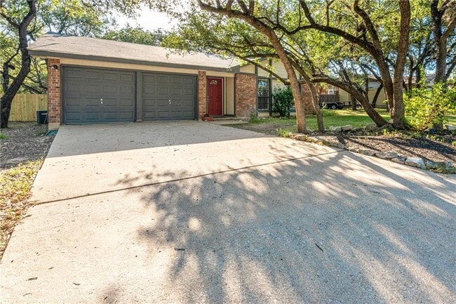 Building Photo - 106 S Mt Rushmore Dr
