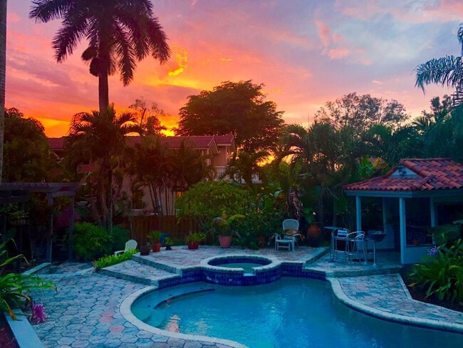 Primary Photo - 11081 SW 30th Ct