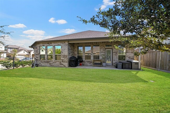 Building Photo - 19102 Brazos Bend Park Dr