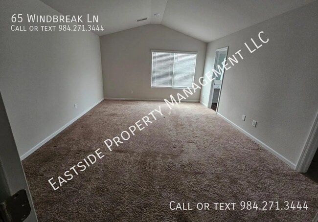 Building Photo - 65 Windbreak Ln