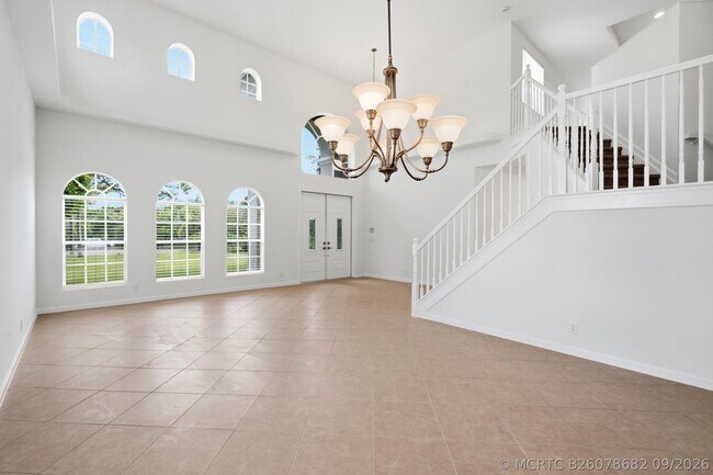 Building Photo - 5513 SW Windward Way