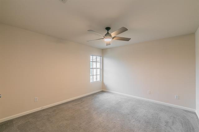 Building Photo - 8405 Shining Waters Ln